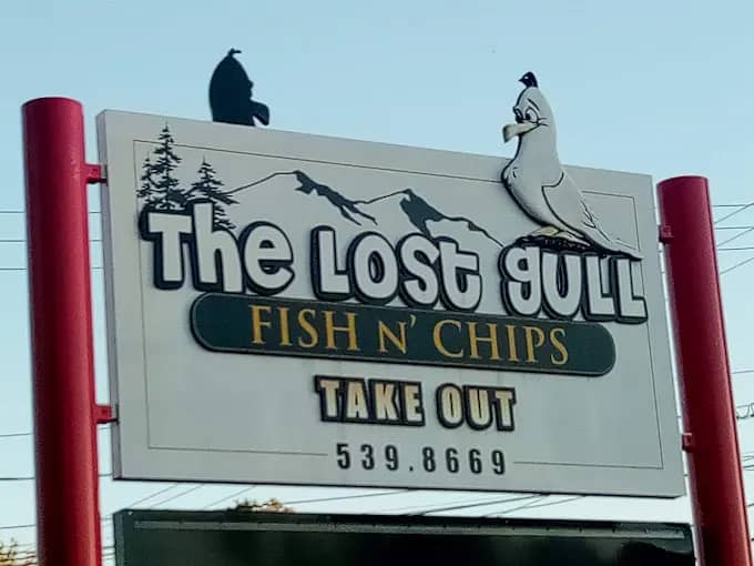 The lost gull fish n' chips in Oxford, Maine
