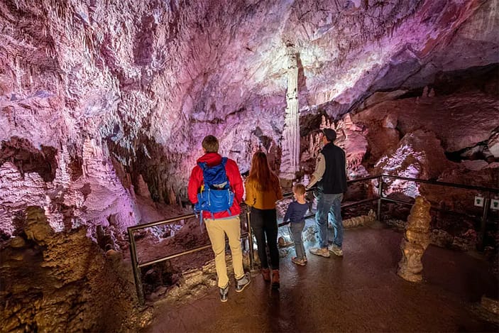 Which State is the Caving Capital of America?