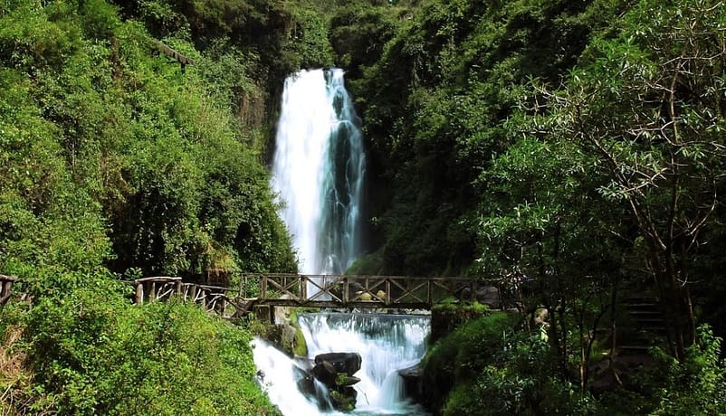 visit the Cascada de Peguche in your list of things to do in Otavalo