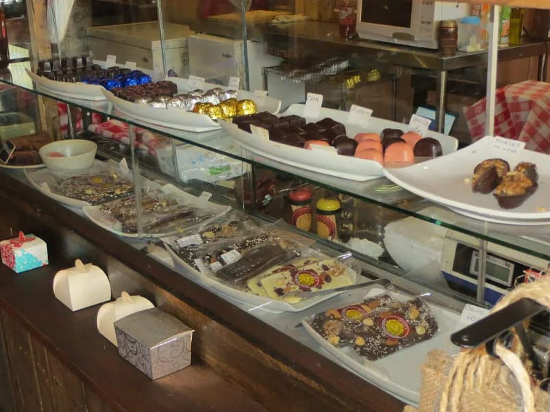 Different chocolate and cake designs in the Sa Casa Del Cacao – Chocolate Factory