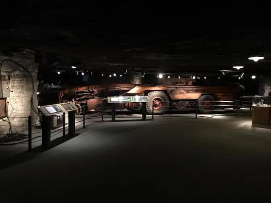 Underground museum in ottawa ks